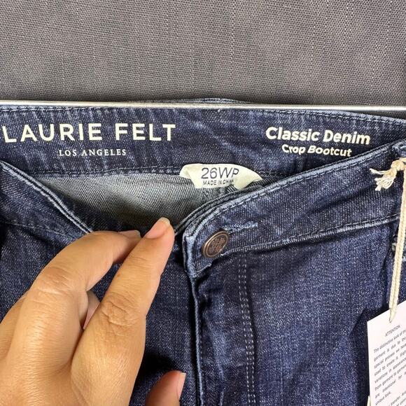 Laurie Felt | Women Classic Denim Crop Bootcut - Picture 2 of 6